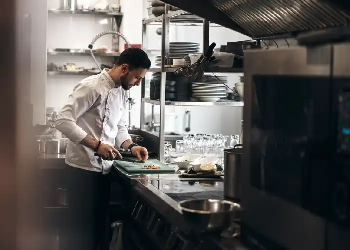 المطاعم السحابية ودورها في زيادة أرقام مبيعات مطعمك